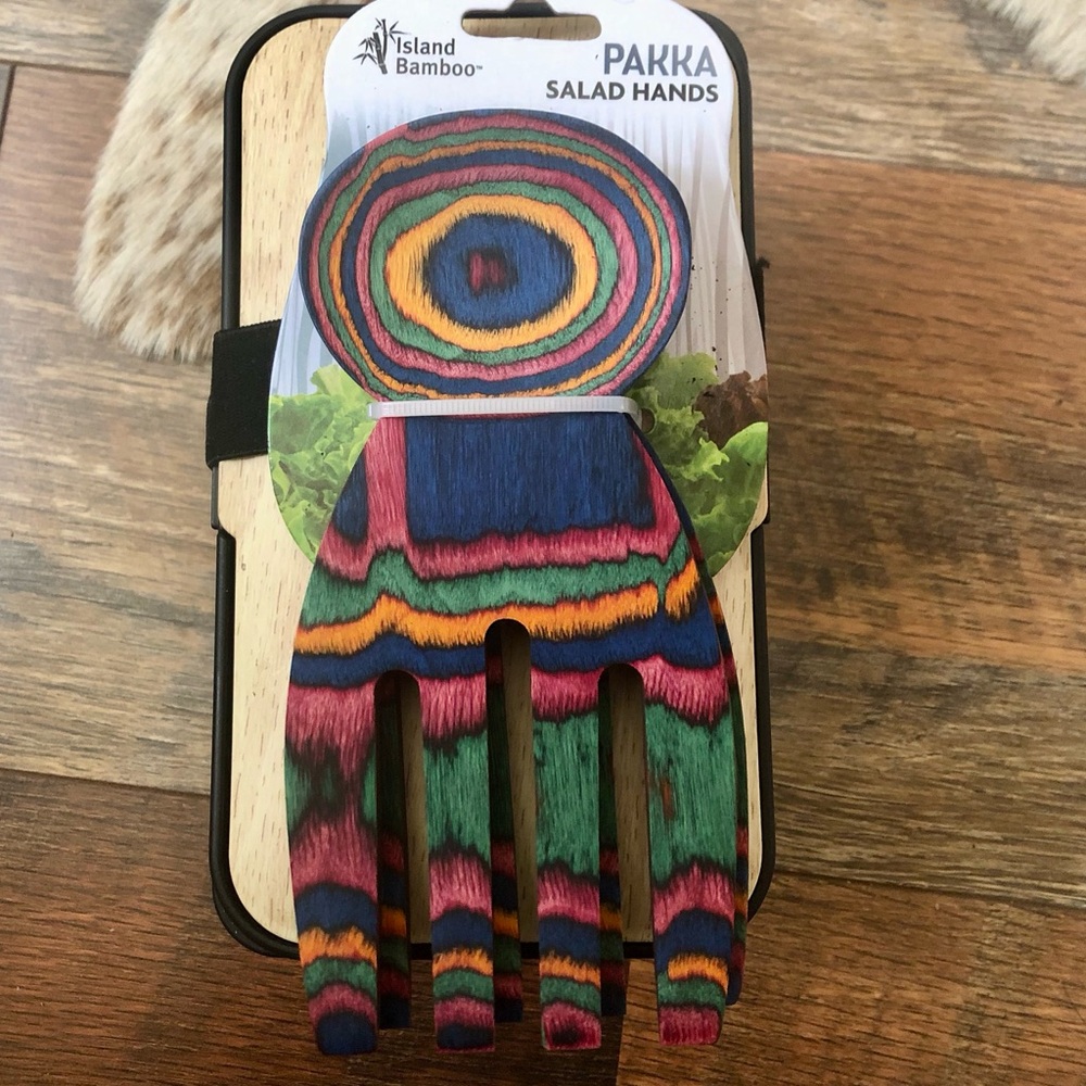 Pakka bamboo salad hands